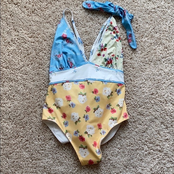 LoveShackFancy Millicent bow swimsuit S - Picture 3 of 7